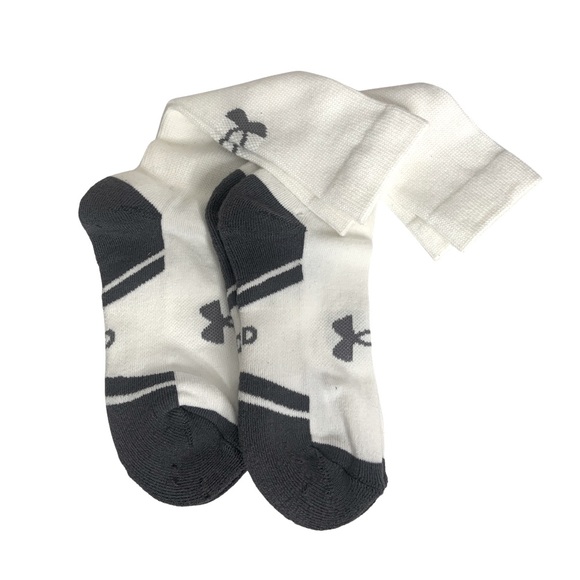 KIDS UNDER ARMOUR TUBE SOCKS!!(2-Pair) - Picture 1 of 3